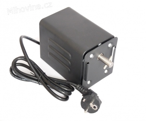 Motorek pohon ke grilu